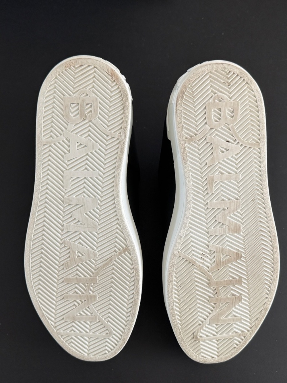 Balmain Black and Gold Accent Sneakers B-Court Flip sneakers in calfskin - Picture 15 of 16